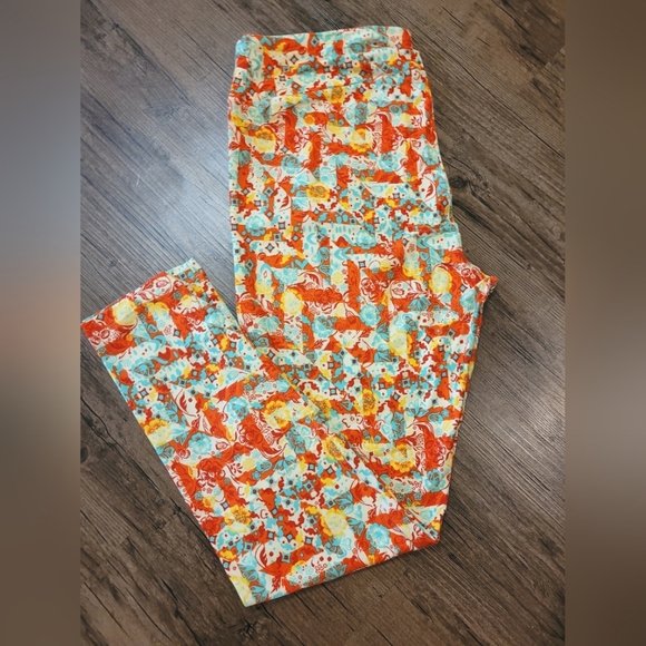 NEW Lularoe leggings TC (12-18) - Picture 1 of 4